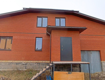 Трехэтажный дом, 229 м²