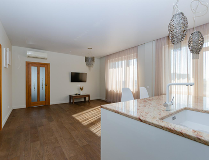 2-к. квартира, 81&nbsp;м²