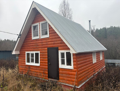 Двухэтажный дом, 65 м²