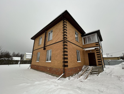 Двухэтажный дом, 250 м²