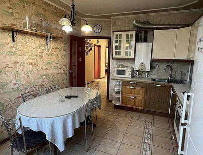 3-к. квартира, 82 м²