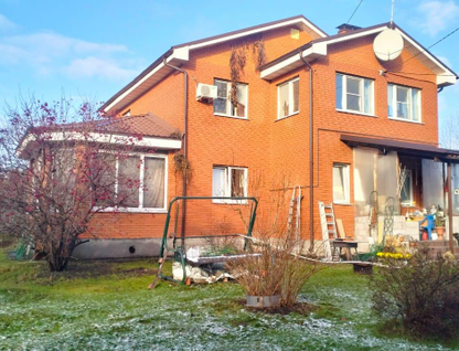 Двухэтажный дом, 131,8 м²