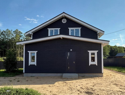 Двухэтажный дом, 160 м²