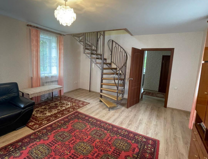 Двухэтажный дом, 126 м²