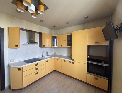 3-к. квартира, 84&nbsp;м²