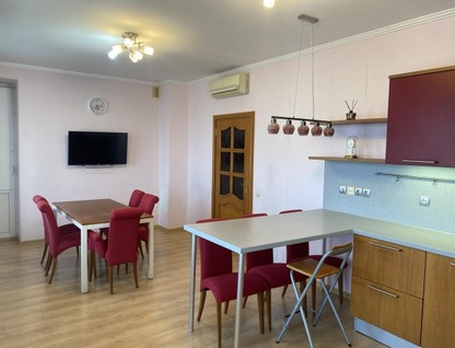 4-к. квартира, 180,8 м²