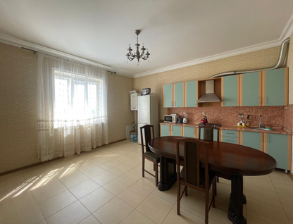 2-к. квартира, 65&nbsp;м²