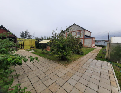 Двухэтажный дом, 166 м²