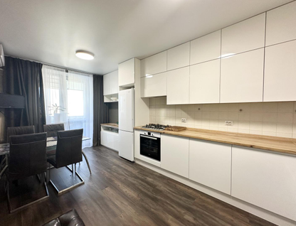 2-к. квартира, 56&nbsp;м²