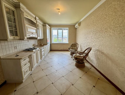 3-к. квартира, 132&nbsp;м²