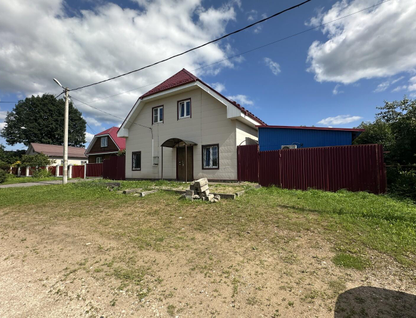 Двухэтажная дача, 150 м²