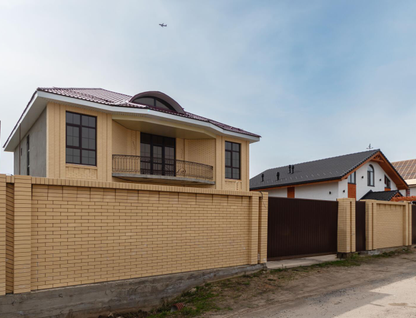 Двухэтажный дом, 268,2 м²