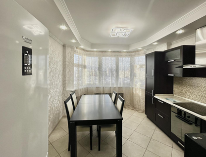 2-к. квартира, 65&nbsp;м²