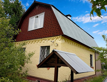 Двухэтажный дом, 120 м²