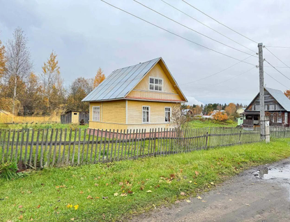 Двухэтажная дача, 20 м²