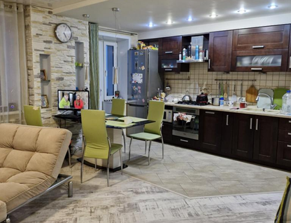 4-к. квартира, 72 м²