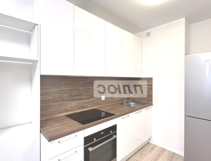 2-к. квартира, 58&nbsp;м²