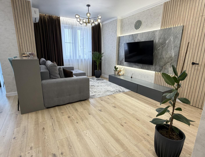 2-к. квартира, 57&nbsp;м²