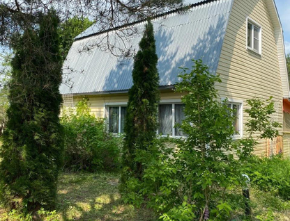 Двухэтажная дача, 70 м²