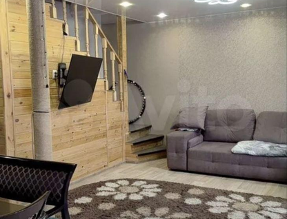 Двухэтажный дом, 172 м²