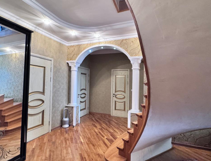 6-к. квартира, 225&nbsp;м²
