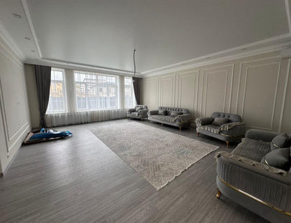 Двухэтажный дом, 320 м²