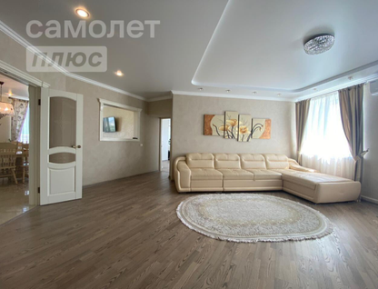6-к. квартира, 244 м²