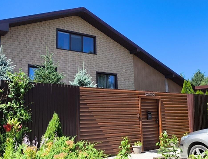 Трехэтажный коттедж, 432 м²