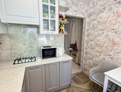 2-к. квартира, 42&nbsp;м²