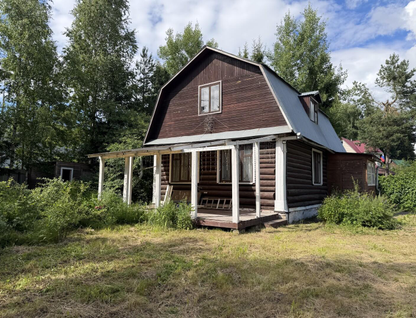 Двухэтажная дача, 120 м²