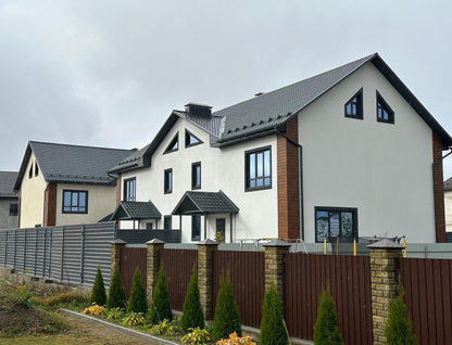 Двухэтажный таунхаус, 290 м²