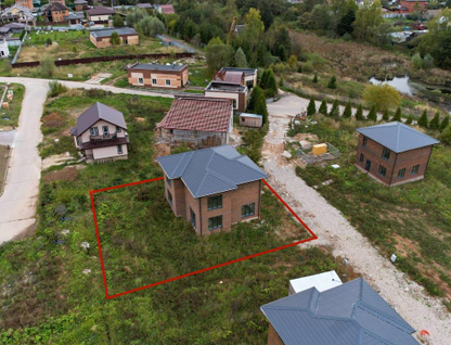 Двухэтажный дом, 175 м²