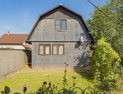 Двухэтажный дом, 100 м²