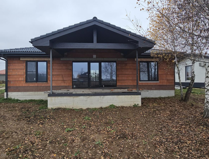 Одноэтажный дом, 141 м²