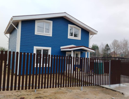 Двухэтажный дом, 140 м²