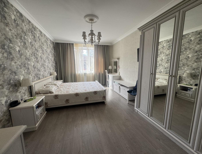 2-к. квартира, 76&nbsp;м²