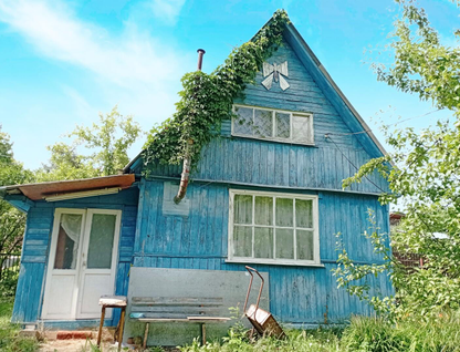 Двухэтажная дача, 80 м²