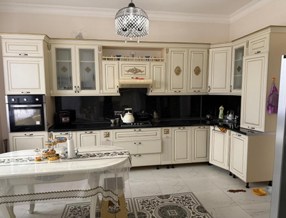 Двухэтажный дом, 450 м²