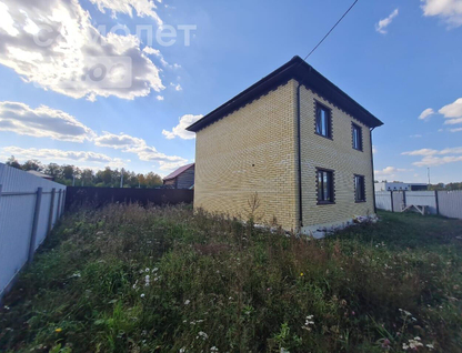 Двухэтажный дом, 130 м²