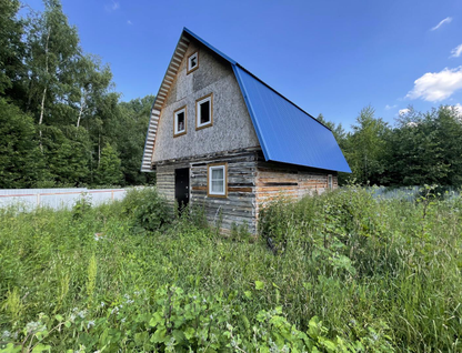 Двухэтажная дача, 105 м²