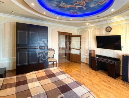 7-к. квартира, 220&nbsp;м²