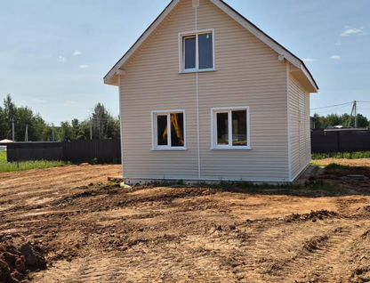 Двухэтажный дом, 87 м²