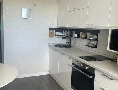 2-к. квартира, 54&nbsp;м²