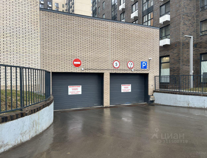 Машино-место, 14&nbsp;м²