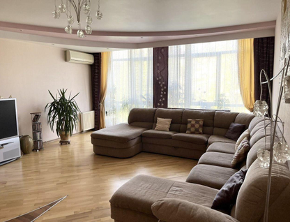4-к. квартира, 184&nbsp;м²