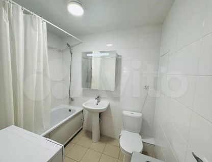 2-к. квартира, 67,8 м²