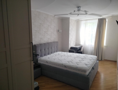 2-к. квартира, 81,5 м²