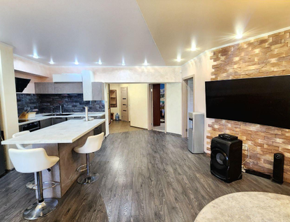 2-к. квартира, 84&nbsp;м²
