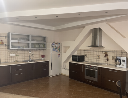 3-к. квартира, 109 м²