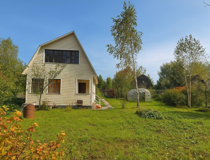 Двухэтажная дача, 79 м²